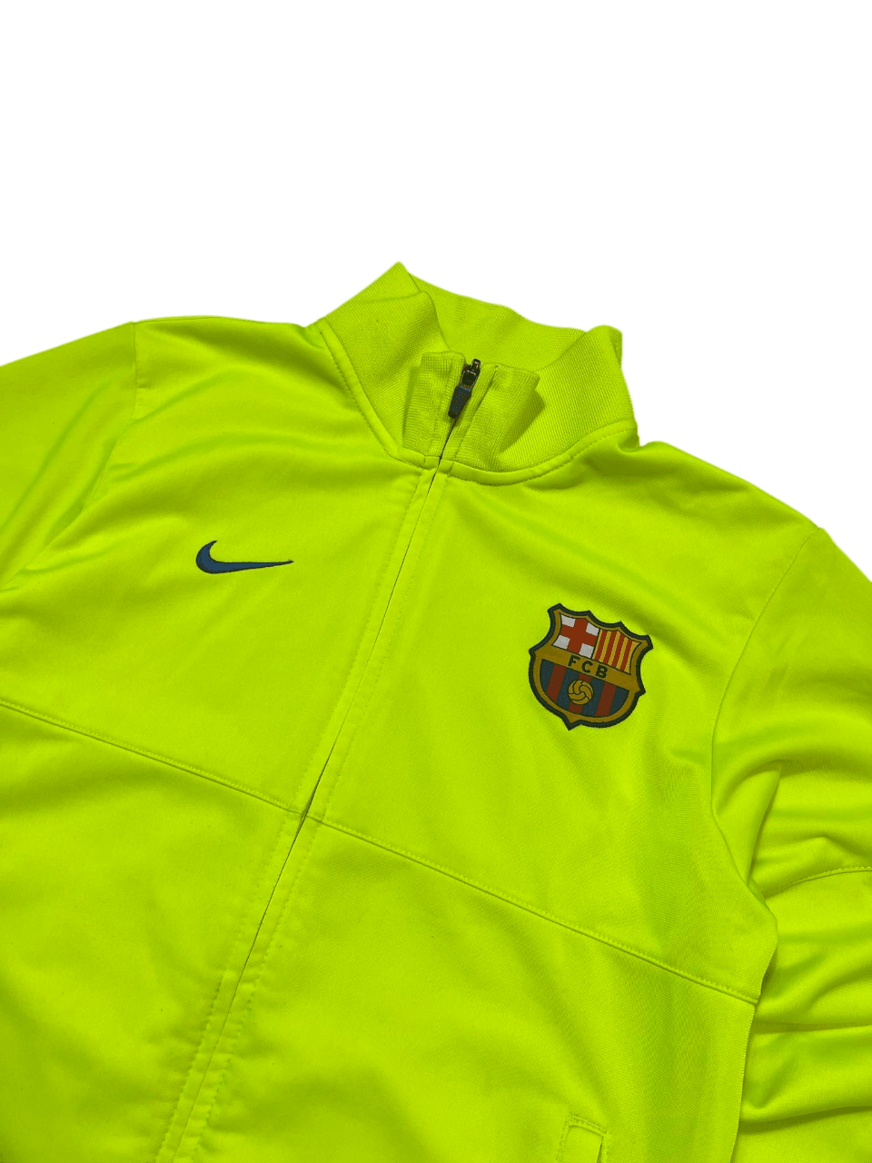 Neonsárga Nike Barcelona streetwear kabát, FCB címerrel, cipzáros fazon