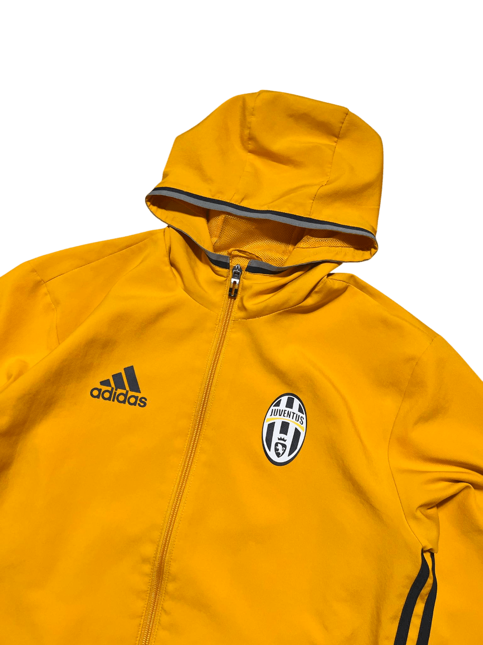Sárga Adidas kapucnis Juventus dzseki, vintage streetwear stílus, cipzáros