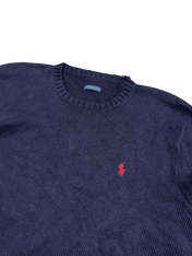 Sötétkék vintage pulóver, hímzett piros logóval, pamut kötött streetwear stílusban