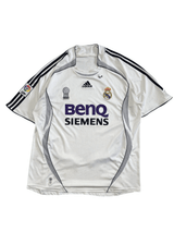 Real Madrid 2006-07 Vintage Jersey (XL)