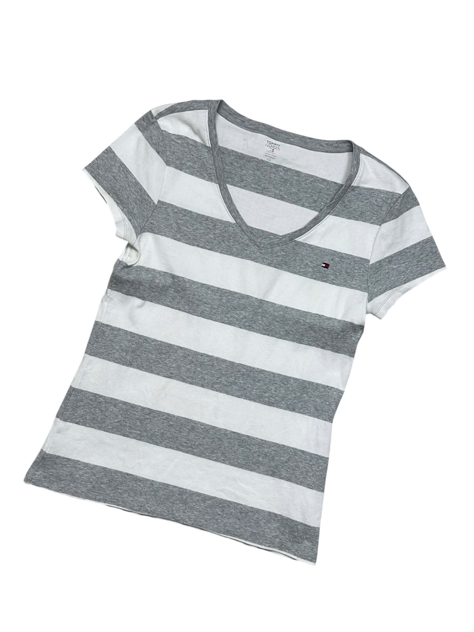 Tommy Hilfiger V-Neck T-Shirt (Women L - Men XS)