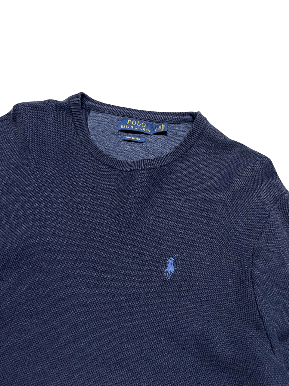 Sötétkék Ralph Lauren pulóver, hímzett logóval, prémium vintage streetwear stílusban.