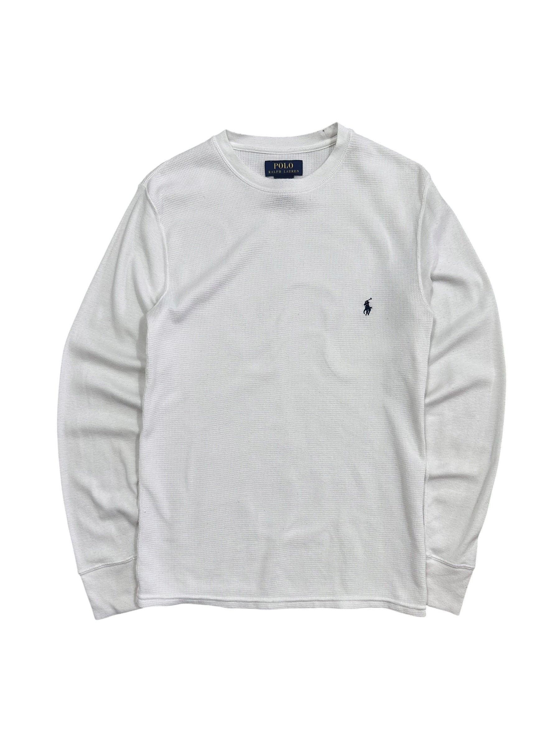 Candy Streetwear fehér, hosszú ujjú, texturált waffle kötésű Polo Ralph Lauren felső sötétkék hímzett logóval.