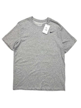 *NEW* Nike T-Shirt (L)