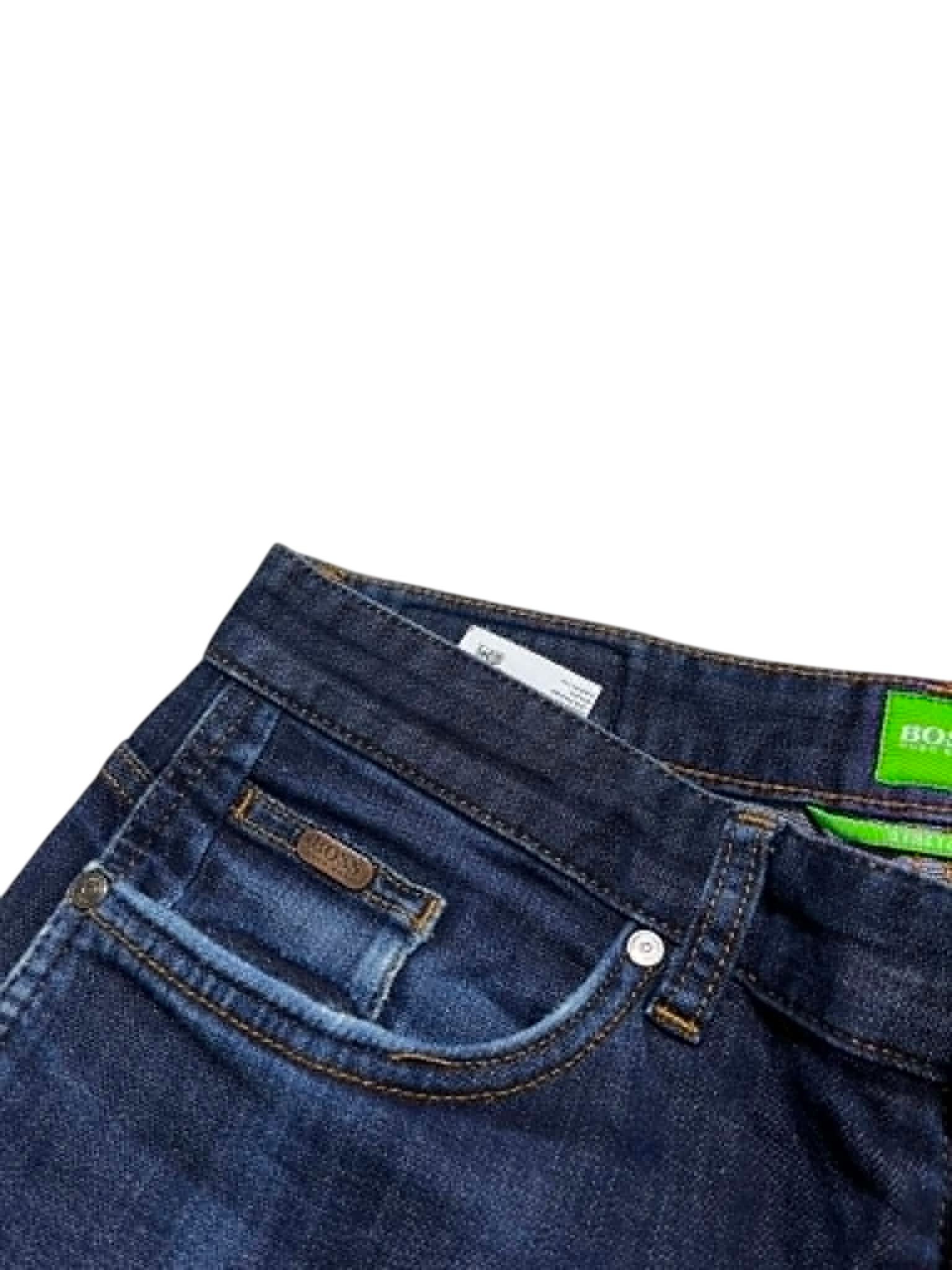 BOSS Slim Fit Jeans (M)