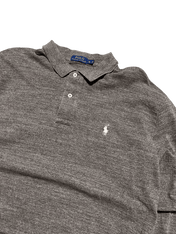 Szürke rövid ujjú Polo Ralph Lauren galléros póló, vintage streetwear stílusban.