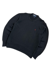 Fekete vintage kötött pulóver piros hímzett logóval, streetwear stílusban